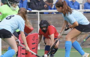 Interligues U14 Filles : Auryane représente le Hockey Club de Grenoble