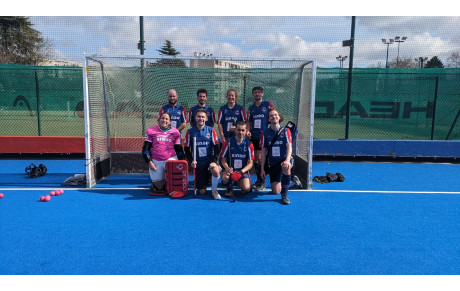 L’équipe R2 mixte du HCG en déplacement à Caluire